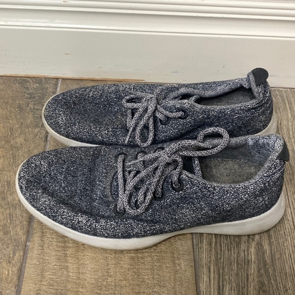 Allbirds wool runner grey shoes size 10 - Picture 1 of 10